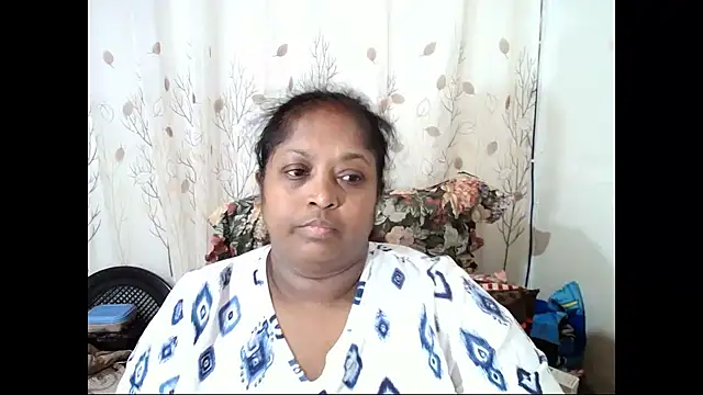 Snapshot of Indiantasha chatting on February 10, 2026, 3:55 pm Indiantasha online show from February 10, 2026, 3:55 pm
