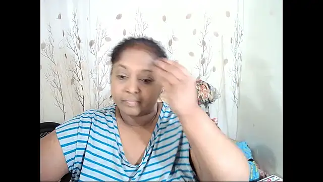 Snapshot of Indiantasha chatting on February 21, 2026, 6:32 pm Indiantasha online show from February 21, 2026, 6:32 pm