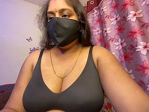 Love 4Sex online show from March 13, 2025, 5:00 am