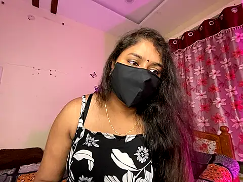 Love 4Sex online show from October 6, 2025, 6:25 am