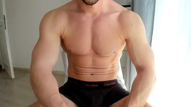 woolfiie online show from April 8, 2026, 8:27 am