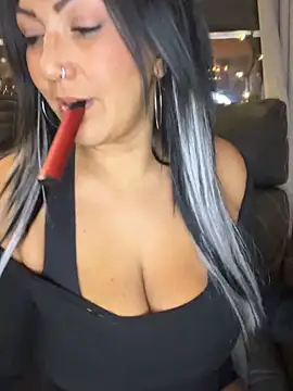 LittleMissEeve online show from February 20, 2026, 3:36 am