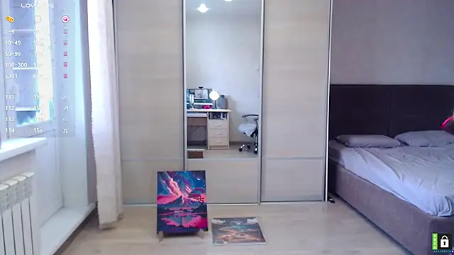 Lana  Nova online show from March 22, 2025, 5:06 am