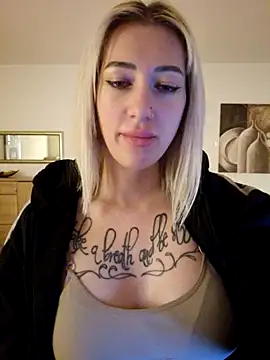 Fuck-Gina online show from March 15, 2025, 4:57 am