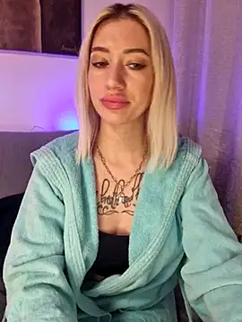 Fuck-Gina online show from March 3, 2025, 12:45 am