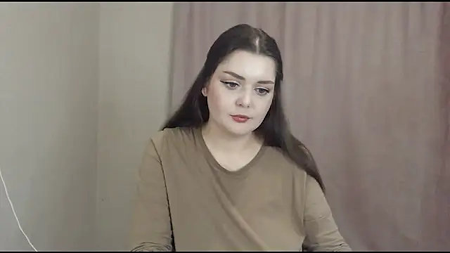 Snapshot of ohhhMie chatting on October 28, 2025, 6:18 pm ohhhMie online show from October 28, 2025, 6:18 pm