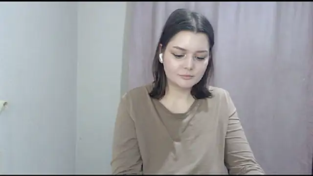 ohhhMie online show from January 11, 2026, 11:11 pm