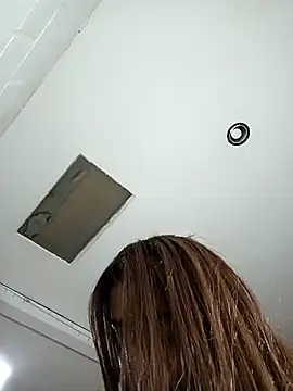 AbellaLizz online show from September 26, 2025, 9:16 am