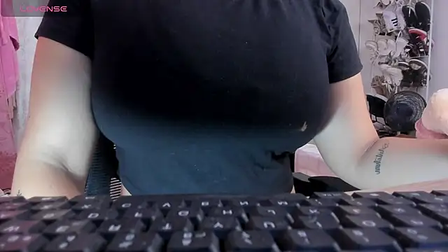 Snapshot of sweetfabianaxl chatting on September 30, 2025, 7:42 pm sweetfabianaxl online show from September 30, 2025, 7:42 pm