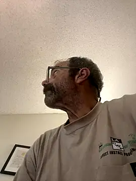 Trainee2Bpeed online show from September 13, 2025, 7:58 pm