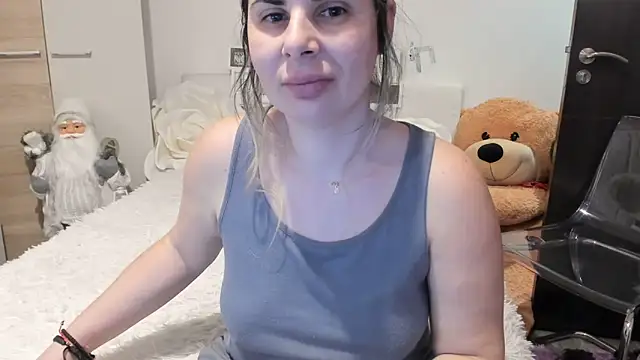 sweetemy4u online show from February 27, 2026, 9:03 pm