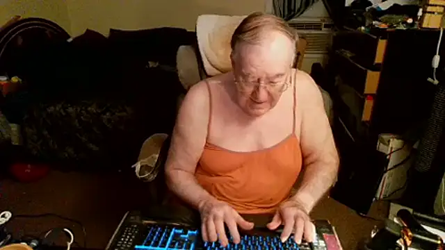 Toastir online show from June 2, 2026, 1:00 pm
