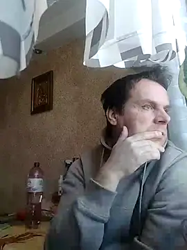 grzes19763 online show from March 19, 2025, 9:06 am