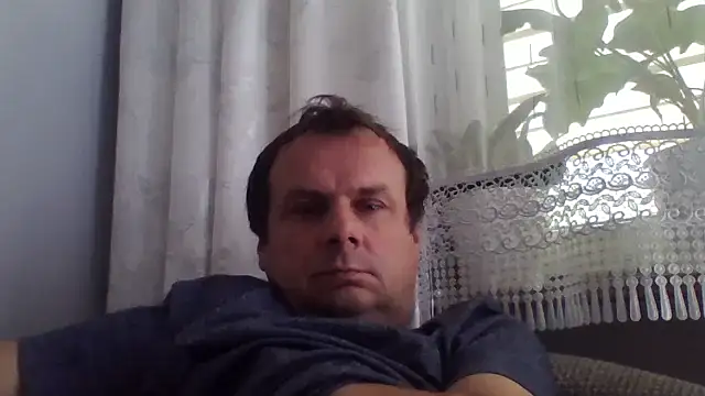 Snapshot of grzes19763 chatting on May 28, 2026, 9:49 am grzes19763 online show from May 28, 2026, 9:49 am