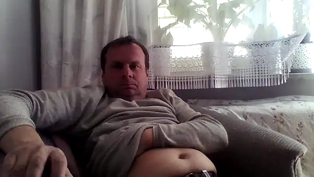 Snapshot of grzes19763 chatting on April 30, 2026, 10:00 am grzes19763 online show from April 30, 2026, 10:00 am