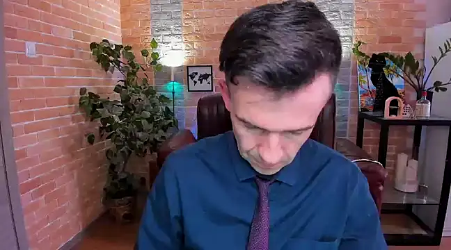 Snapshot of SteveTiger chatting on March 20, 2025, 2:21 pm SteveTiger online show from March 20, 2025, 2:21 pm