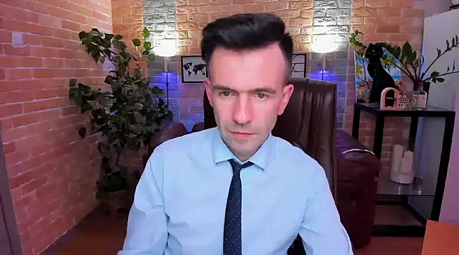 Snapshot of SteveTiger chatting on March 18, 2025, 3:55 pm SteveTiger online show from March 18, 2025, 3:55 pm