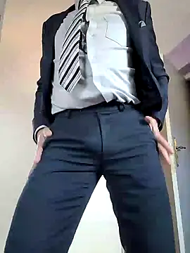 Justforoneday online show from December 6, 2024, 11:49 am