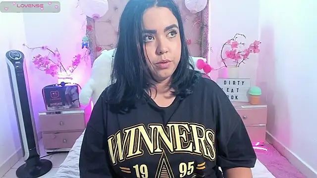 LillyCandy online show from March 2, 2025, 10:13 pm