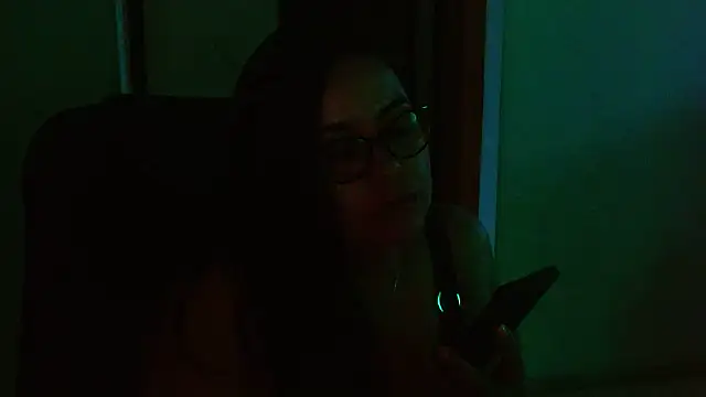 Snapshot of Ixchel_Anaid chatting on May 4, 2026, 2:37 am Ixchel Anaid online show from May 4, 2026, 2:37 am