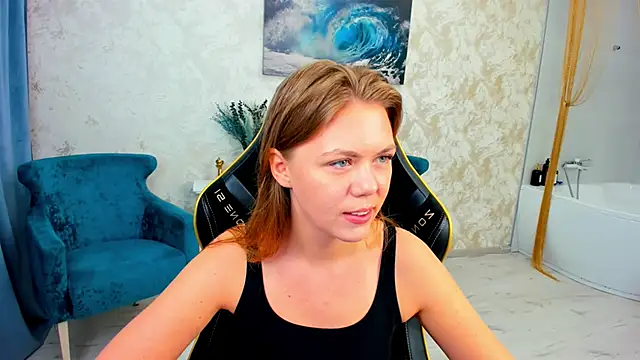 Strawberrye online show from March 21, 2026, 3:19 am