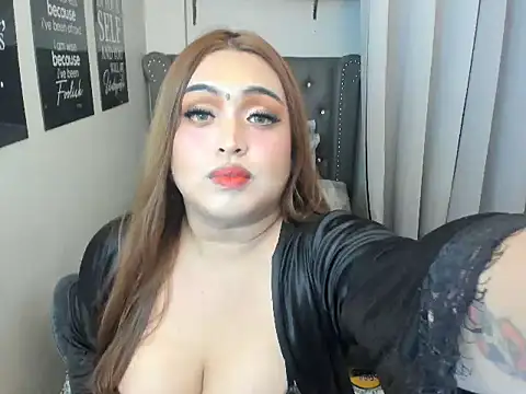 YourGirlfriendMegann online show from September 15, 2025, 2:28 pm