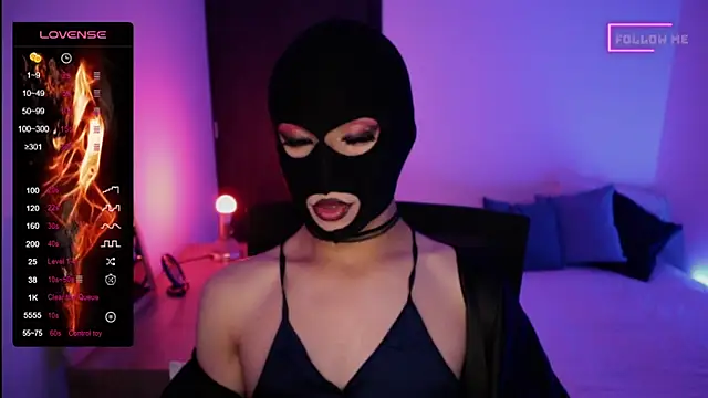 Bigfemblue online show from March 16, 2025, 2:32 am