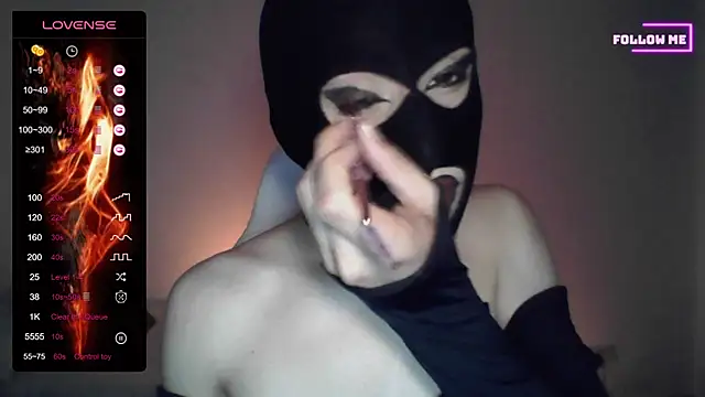 Bigfemblue online show from October 12, 2025, 11:17 pm