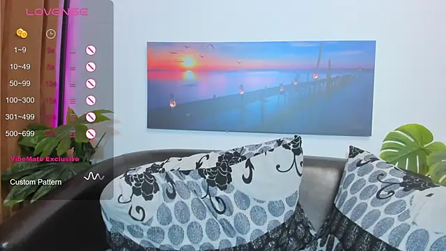 Snapshot of Emma_Muller32 chatting on March 1, 2026, 4:23 am Emma Muller32 online show from March 1, 2026, 4:23 am