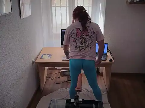 pinkgirls18 online show from February 12, 2026, 11:43 am