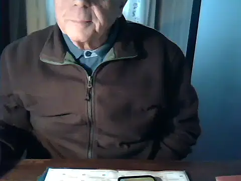 johnjohn622662 online show from November 10, 2025, 2:55 pm