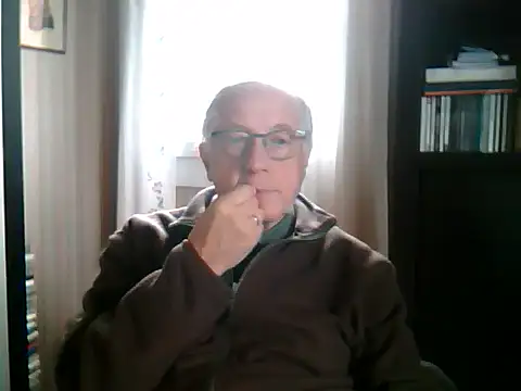 johnjohn622662 online show from September 20, 2025, 9:47 am