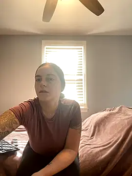 jaseyrae online show from September 19, 2025, 2:54 pm