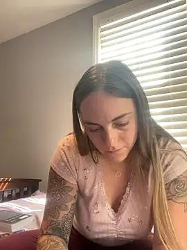 jaseyrae online show from September 28, 2025, 3:52 pm