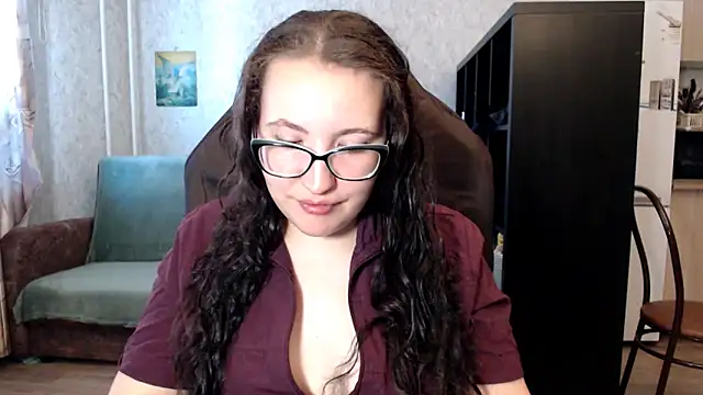 AnKey Rayah online show from September 15, 2025, 4:57 am