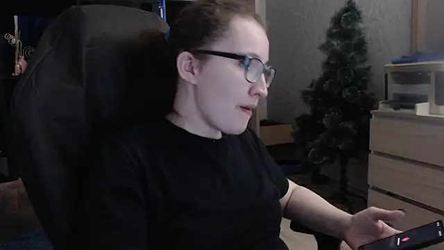 AnKey Rayah online show from February 15, 2025, 1:49 pm