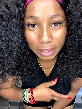 CurvyDesire1 online show from December 4, 2025, 10:47 am