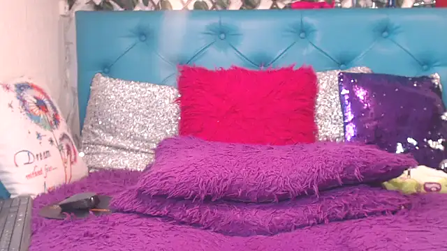 SARAWILLS online show from February 14, 2026, 1:33 pm