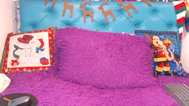 SARAWILLS online show from December 17, 2025, 2:33 pm