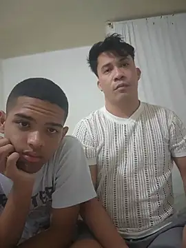 boyhot23x online show from July 17, 2026, 4:53 am