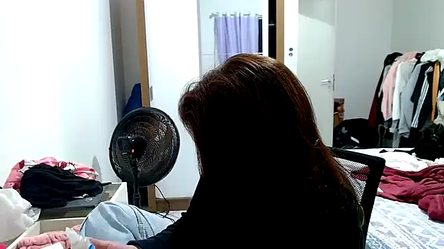 chelbyy online show from September 25, 2025, 1:11 am