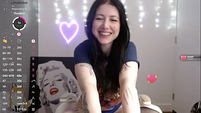 PlayfulApril online show from March 31, 2026, 11:18 pm