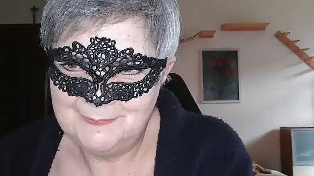 simona60 online show from February 12, 2025, 2:21 pm