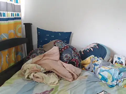 Snapshot of alisterxxx chatting on October 24, 2025, 2:38 pm alisterxxx online show from October 24, 2025, 2:38 pm