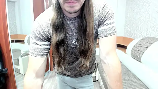 Snapshot of Marrymepls chatting on September 14, 2025, 4:18 pm Marrymepls online show from September 14, 2025, 4:18 pm