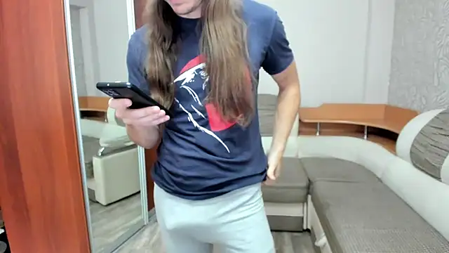 Snapshot of Marrymepls chatting on September 30, 2025, 5:02 am Marrymepls online show from September 30, 2025, 5:02 am