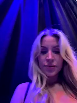 Snapshot of jasminesummer chatting on September 25, 2025, 10:54 am jasminesummer online show from September 25, 2025, 10:54 am