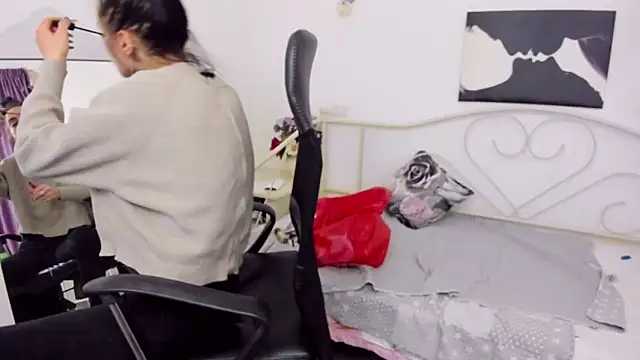 jessystarr online show from March 18, 2025, 12:28 pm