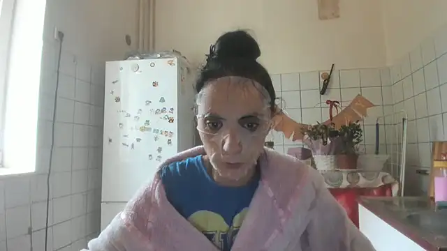 jessystarr online show from September 12, 2025, 12:05 pm