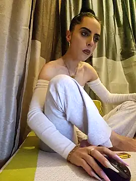 jessystarr online show from October 20, 2025, 7:14 pm